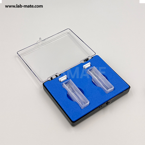 UV Grade Cuvettes, Macro Cell